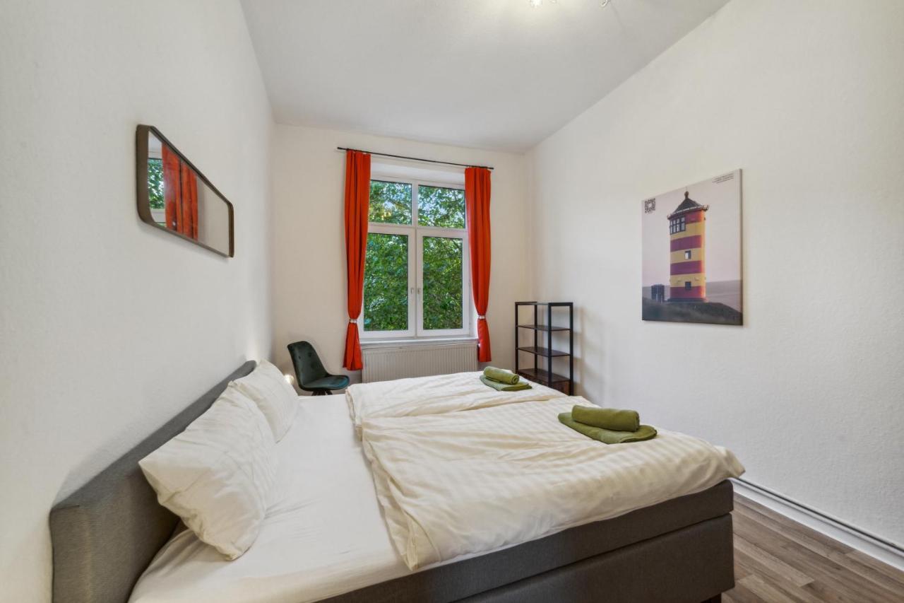 Infinity Stay: Bis Zu 4 Personen Zentrum Wassernah Netflix Wilhelmshaven Bagian luar foto