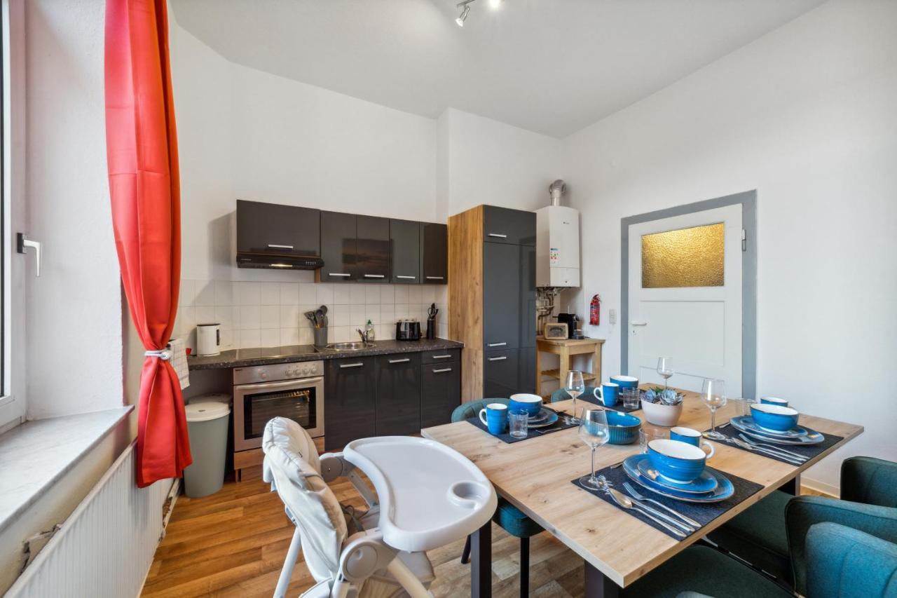 Infinity Stay: Bis Zu 4 Personen Zentrum Wassernah Netflix Wilhelmshaven Bagian luar foto
